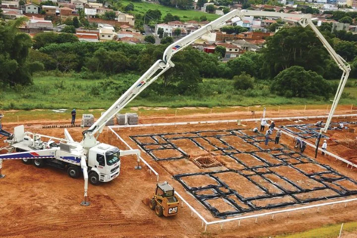bomba de lanca min